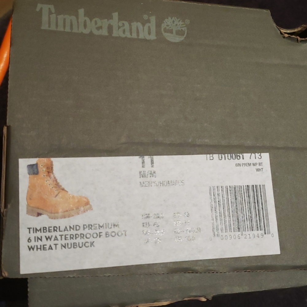 Boots - Picture 2 of 3
